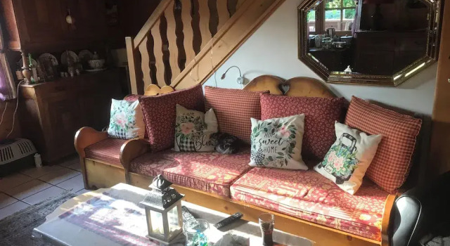 Четырёхместный семейный номер Standard с балконом Chalet Esprit