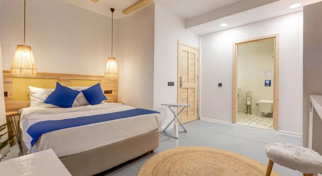 Двухместный номер Standard с балконом и с частичным видом на море Baldan Suites