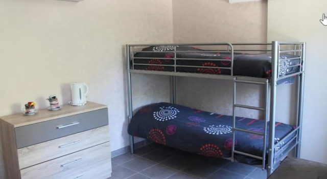Retour Aux Sources, Prenota Affittacamere Hotel a Alvernia con parcheggio, Parcheggio