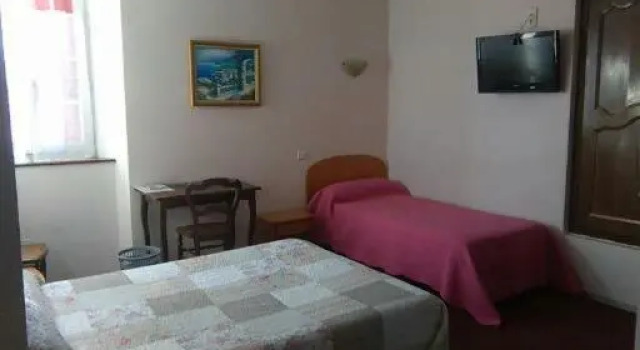 Standart oda Logis L'auberge Basque