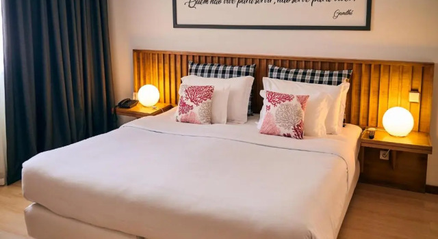 Двухместный номер с видом на горы Отель Praia Marina by RIDAN Hotels