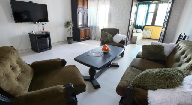 GrandCandy Self Checkin Apartments Central Yerevan, Забронировать Апартаменты/квартира Отели Еревана с парковкой, рядом с Ереванский государственный университет, Парковка