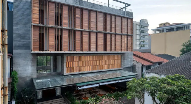 Taprobane House