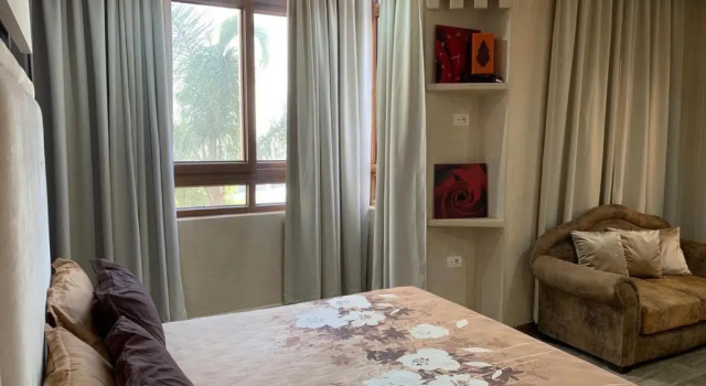 Iris beach luxurious apartment