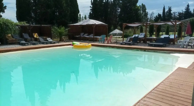 Коттедж с 4 комнатами Domaine Le Piboul