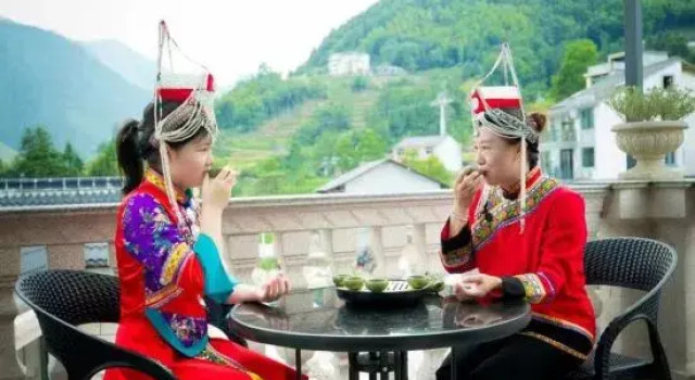 Clouds and terraces return to dill homestay, Reservar Hotel Lishui 