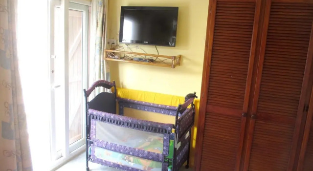House with 3 Bedrooms in Grand Baie, with Pool Access, Enclosed Garden And Wifi - 500 M From the Beach, Prenota Hotel Grand Baie Mauritius Costa Nord