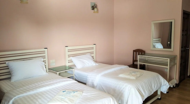 Двухместный семейный номер Standard с видом на озеро Pirom Lake And Resort
