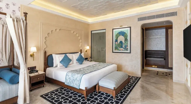 Номер Deluxe с балконом Sayaji Resorts & Spa Udaipur