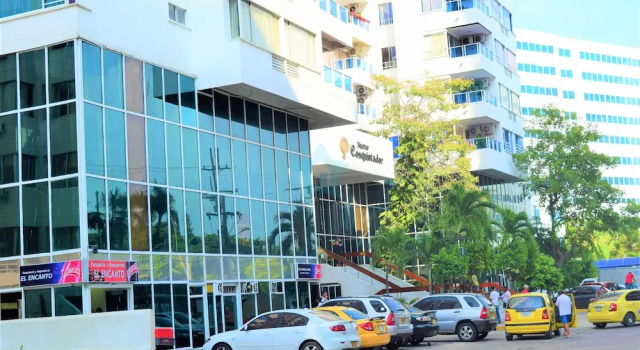 Apartamento Con Balcon - Piso 8