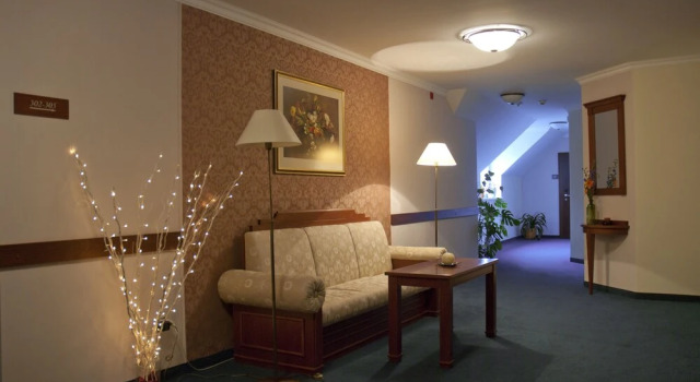 Komorni Hurka, Reserva ahora Hotel Hoteles SPA en Karlovy Vary, SPA