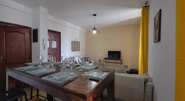 Bastid' Art Déco, Rezerwuj Hotel Hotele w Carcassonne ze śniadaniem, Śniadanie
