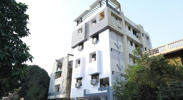 OYO 24924 Krishna Kunj