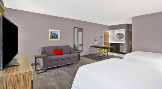 Vierer Studio Hampton Inn & Suites Springboro