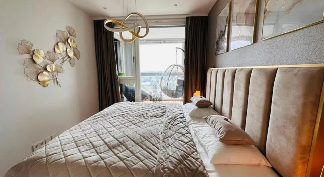 Green High-end Apartment Close to Metro, Uno-city, E-parking, Pool, Gym, Sauna, Rezervasyon Daire Viyana otoparklı oteller, Donauzentrum yakınında, Otopark