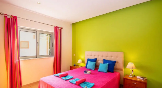Villa Paradise, Rezerwuj Willa Hotele w Algarve z parkingiem, Parking