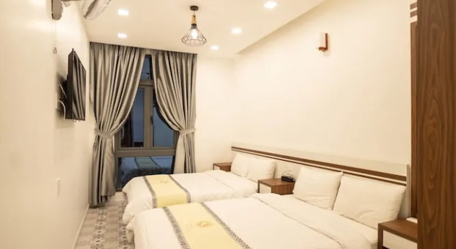 Четырёхместный номер Deluxe Hạ Na Hotel Đà Lạt