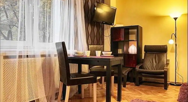 P&O Apartments Sienna, Забронировать Апартаменты/квартира Отели Варшавы с парковкой, рядом с ОРКО Тауэр, Парковка