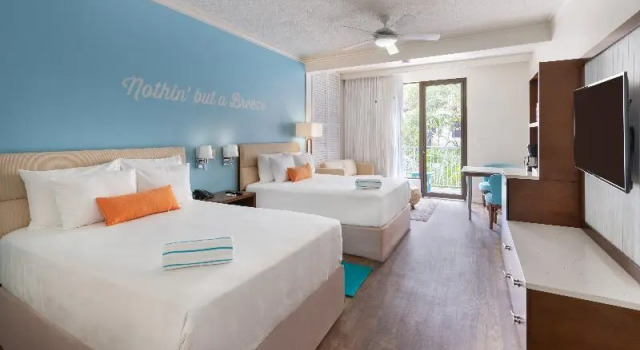Двухместный номер Standard с балконом Margaritaville Beach Resort Playa Flamingo