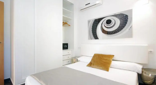 Valencia Luxury Ayuntamiento II, Забронировать Апартаменты/квартира Сьютат Белла 