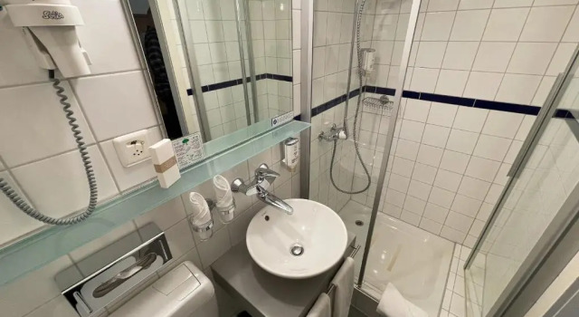 Номер Economy Hotel Kronenhof