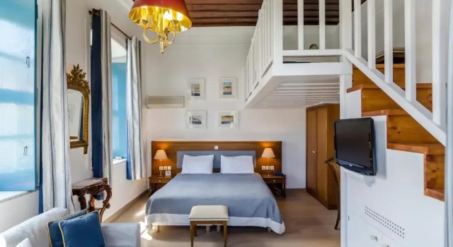 Люкс Premium с красивым видом из окна Orloff Boutique Hotel