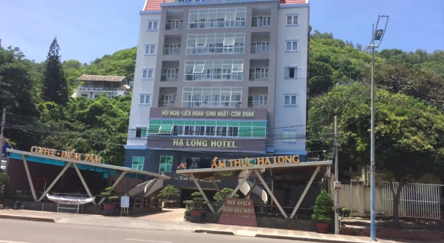 SK LEGEND VUNG TAU HOTEL, Забронировать Отель Вунгтау Бариа-Вунгтау, рядом с Express Ship Harbour