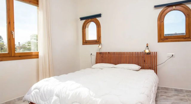 Detached Villa With Privated Pool Situated at the Seafront in Sant Pere Pescador