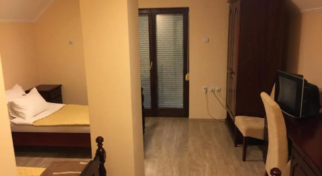 Трёхместный номер Deluxe Bed & Breakfast Karavan