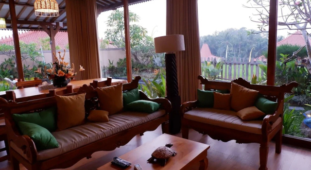 Apple Resort Retreat Spa, Book Resort Pangkung Tibah Indonesia