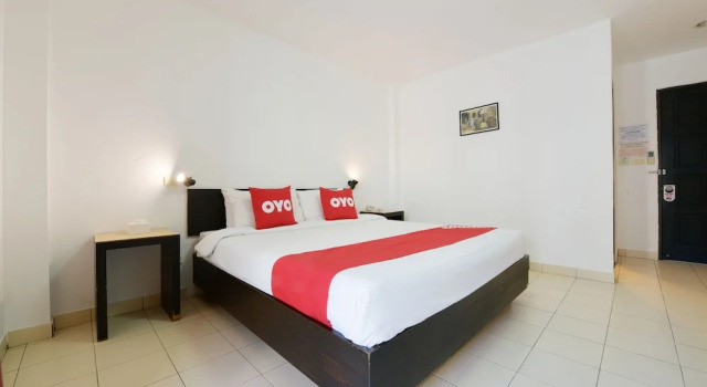 Номер Premier OYO 520 Pattaya Cantina