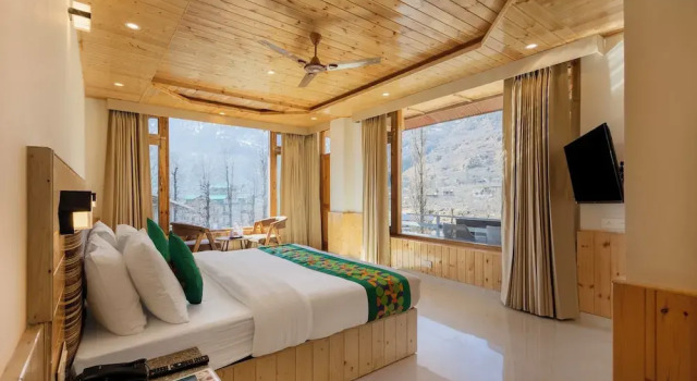 Номер Premium с балконом Treebo Premium Silverstone Resort With Mountain Valley View