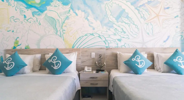 Полулюкс с балконом Sea Colors Hotel