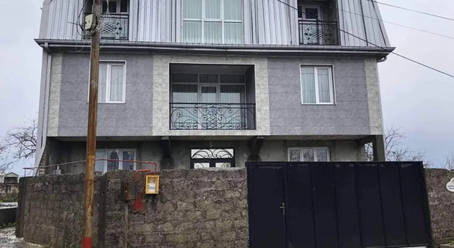 Guest House at Bagrationi Street, Réserver Maison d'hôtes Zugdidi 