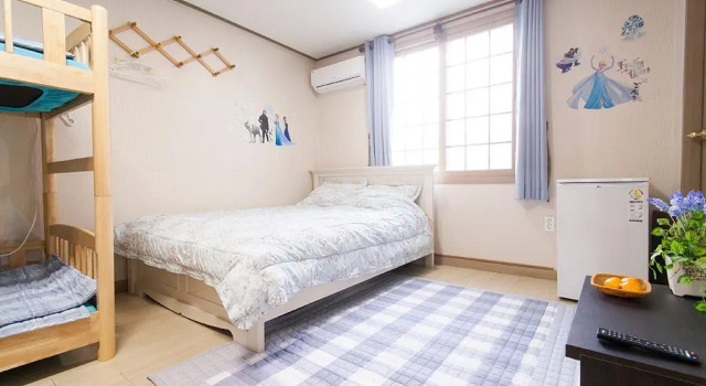 Jeju Gogung Pension-type Guest House, Забронировать Гостевой дом Гостевые дома Сонсан, Гостевой дом