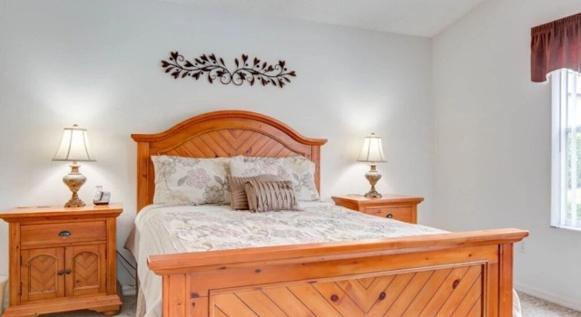 Perfect Family Home Pool & Spa! 4 Bedroom Home by RedAwning
