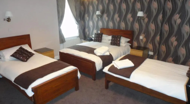 Четырёхместный номер Standard Sandyford Lodge