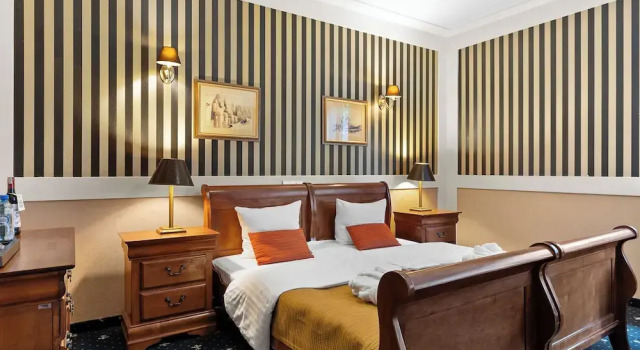 Двухместный полулюкс Hotel Diament Bella Notte Katowice - Chorzów