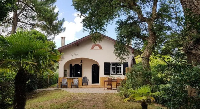 Villa Landaise Rénovée Proche Plages - Jardin et Terrasse Privatifs - FR-1-413-80, Забронировать Отель Отели Капбретон 3 звезды, 3*