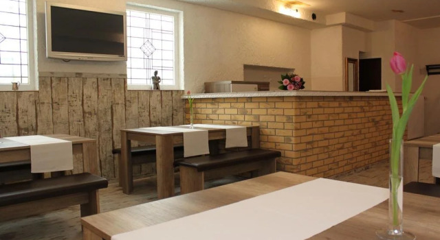 Ringhotel Altstadt-Palais LIPPISCHER HOF, Забронировать Отель Отели Бад-Зальцуфлен с бассейном, Бассейн