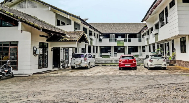 OYO 92324 Hotel Sinar Rejeki, Reserva ahora Hotel Sukabumi Oeste de Java