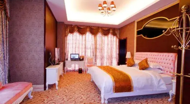 Люкс Deluxe Jinling International Hotel