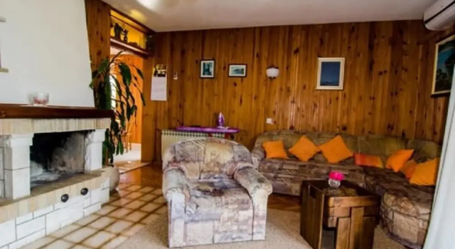 Апартаменты с 3 комнатами Apartmani MAK