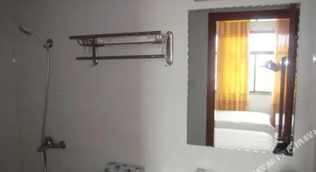 九华山怡家楼宾馆, Prenota Hotel Hotel a Chizhou con parcheggio, Parcheggio