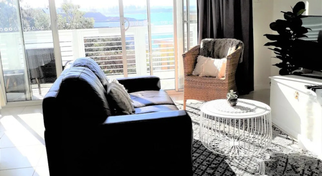 Двухместный люкс Superior с балконом и с видом на море Shutters by the Sea-Ocean View Retreat-Waterfront-Private