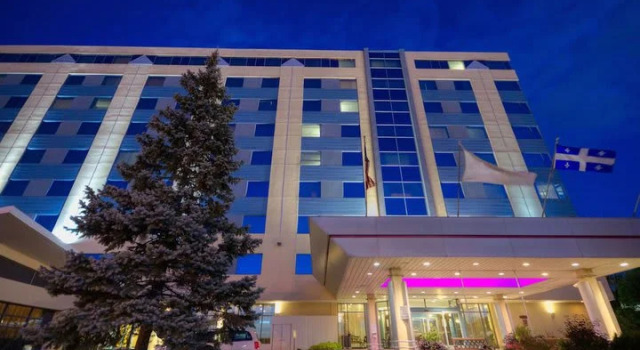 Двухместный номер Standard с видом на город Armon Plaza Montreal Airport