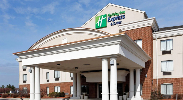 Run of House Holiday Inn Express & Suites Lancaster by IHG