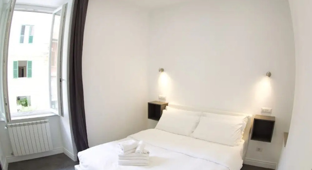 We Love Roma Guesthouse
