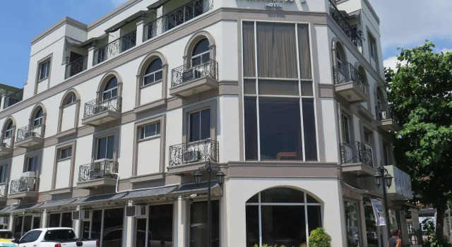 Humbertos Hotel