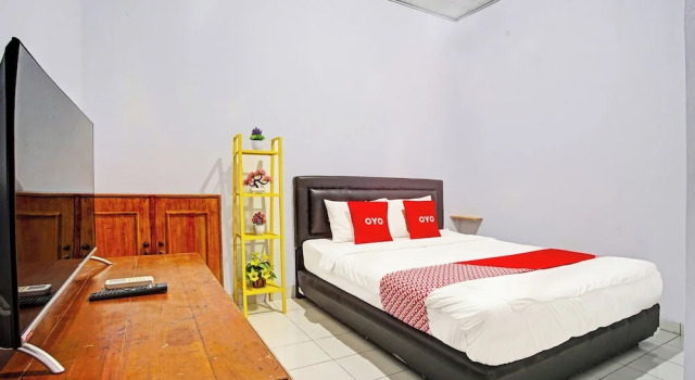 Wisma Amalia Syariah by OYO Rooms, Prenota Hotel Bandar Lampung Sumatra